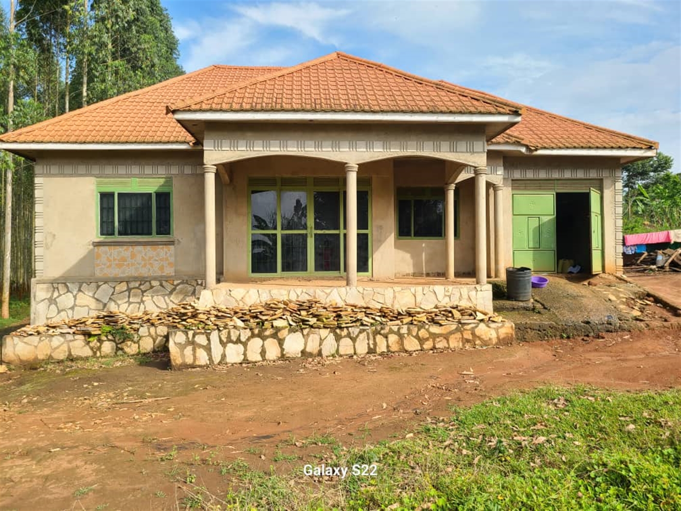 Bungalow for sale in Jungu Mityana