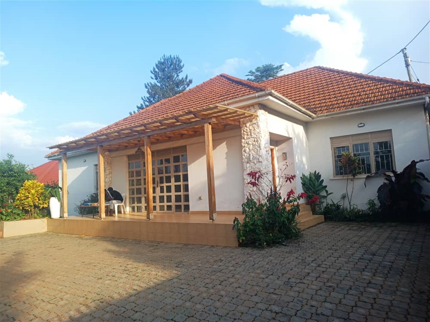 Bungalow for sale in Kira Wakiso