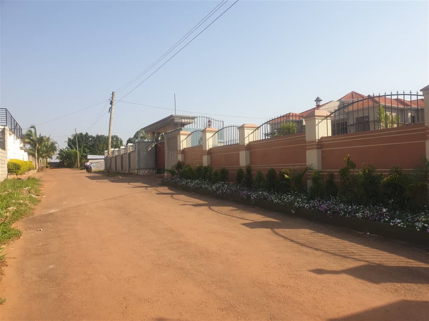 Storeyed house for sale in Bwebajja Wakiso