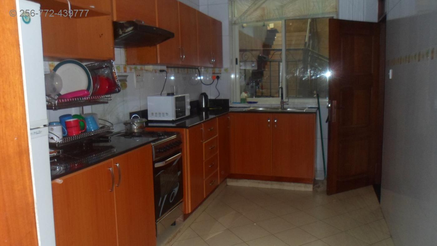 Villa for rent in Munyonyo Kampala