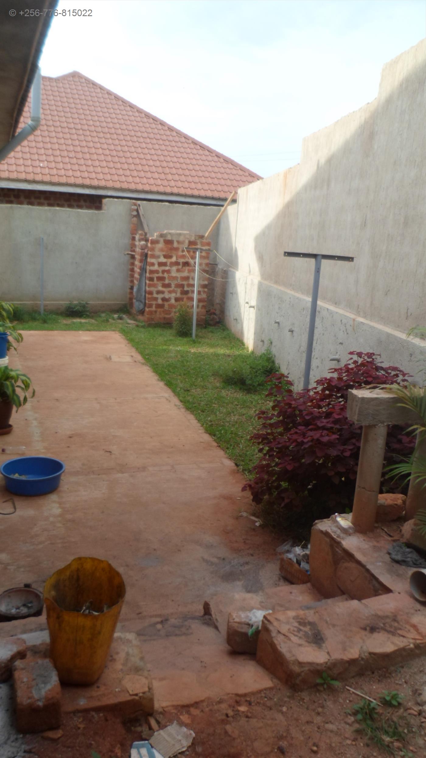 Bungalow for sale in Kasangati Wakiso