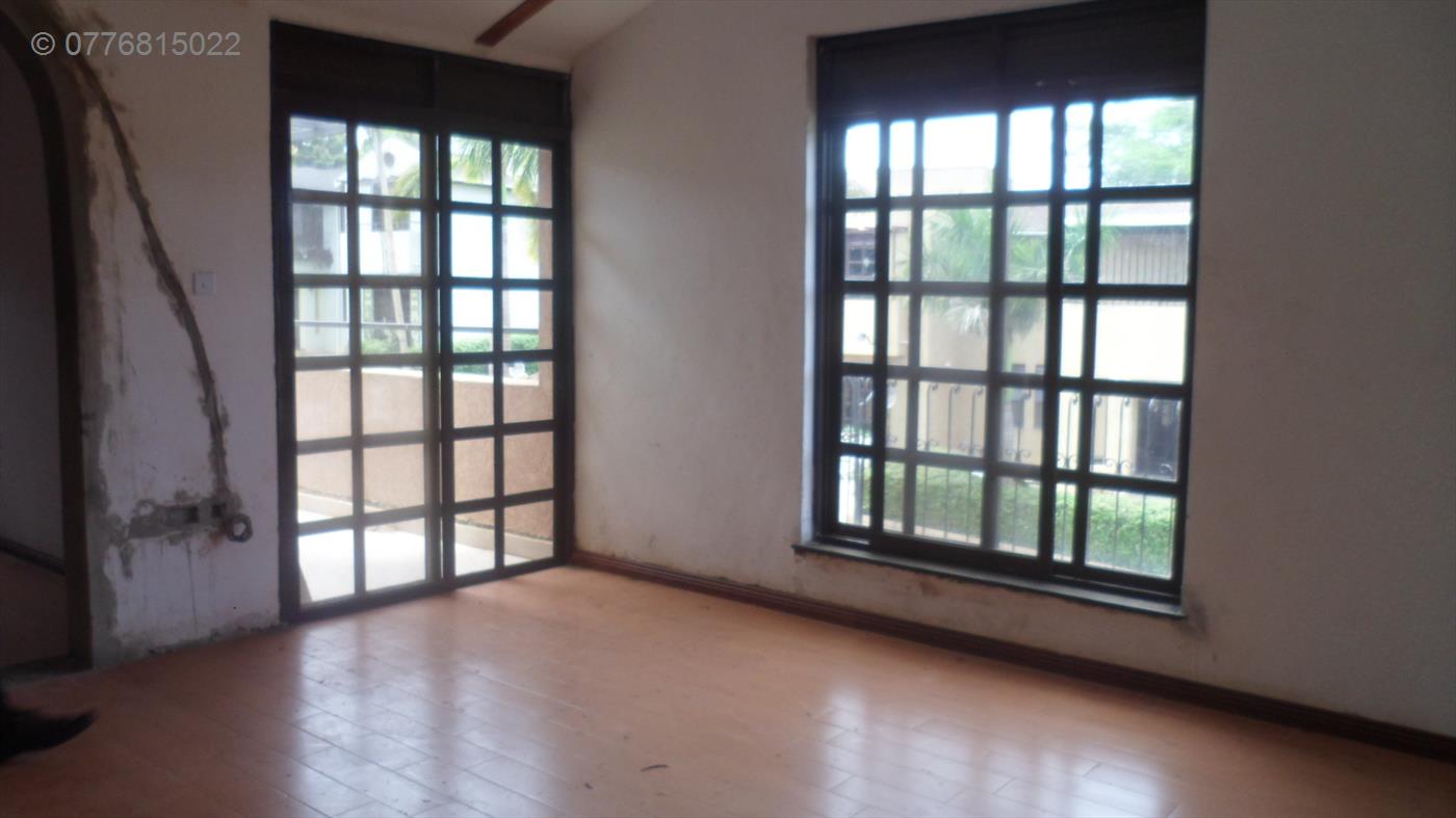 Villa for rent in Munyonyo Kampala