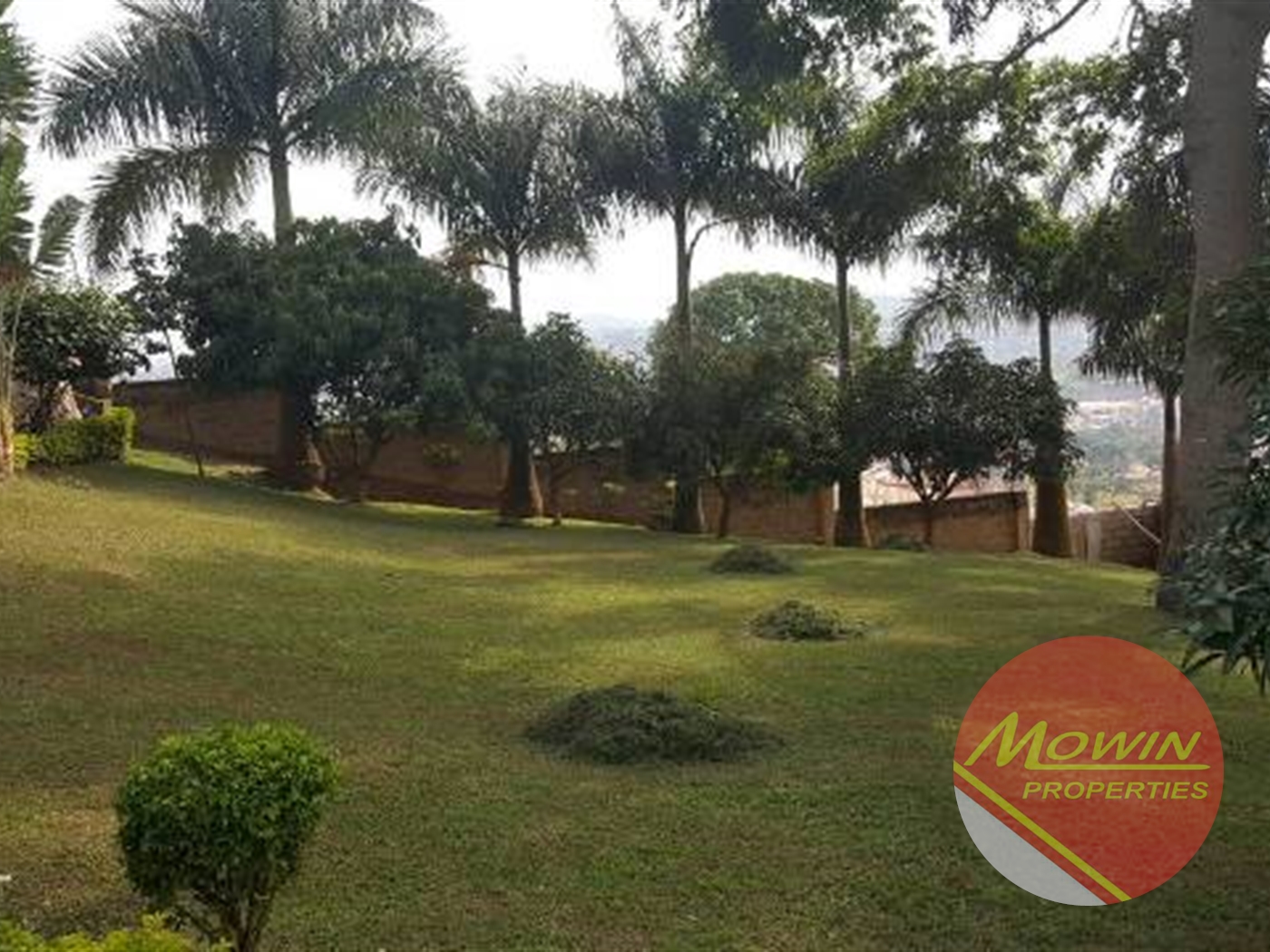 Villa for rent in Buziga Kampala