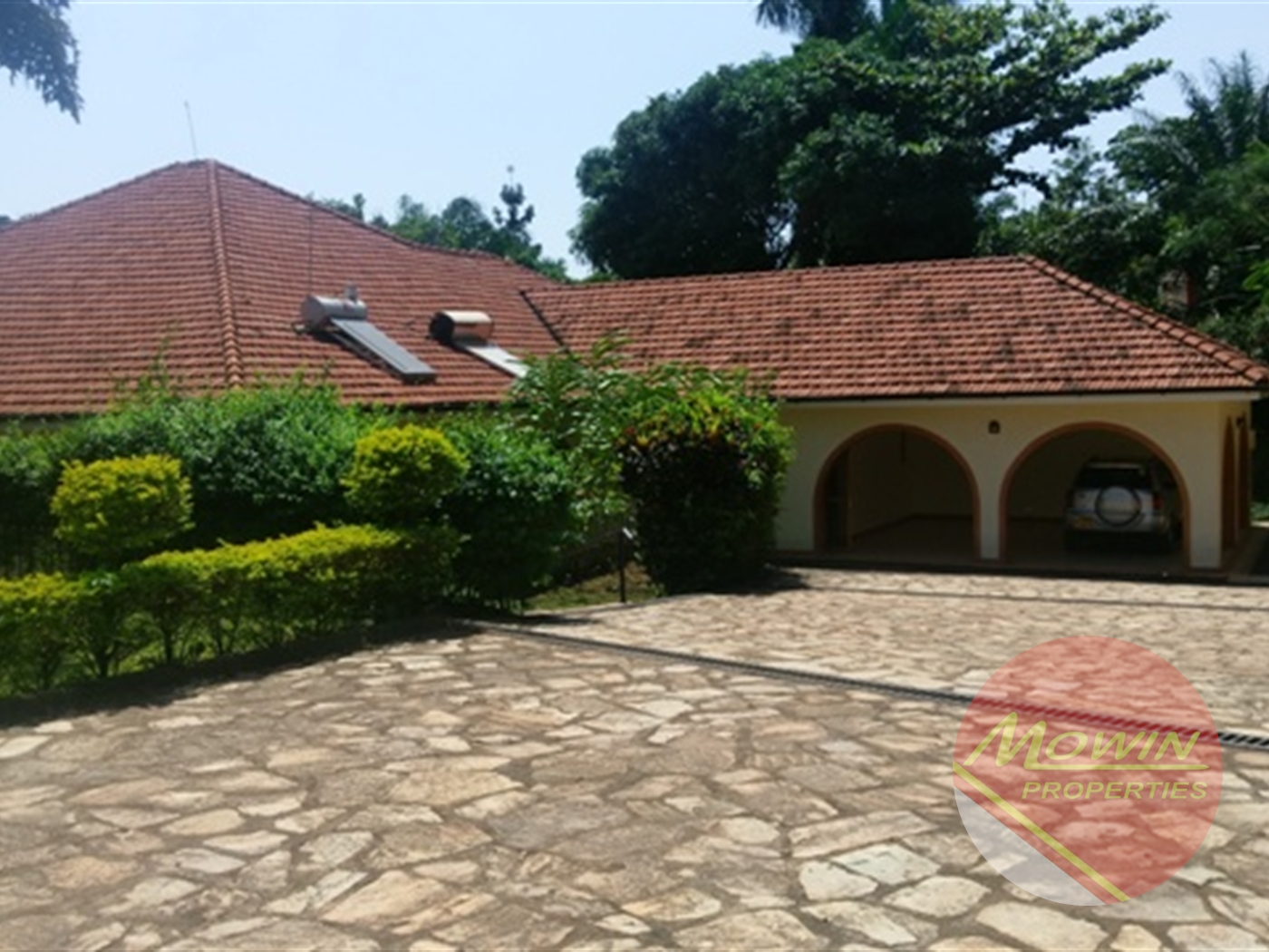 Bungalow for rent in Mbuya Kampala