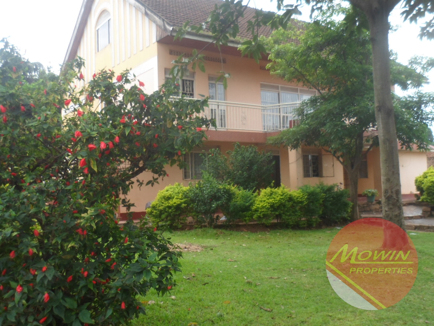 Villa for sale in Bbunga Kampala