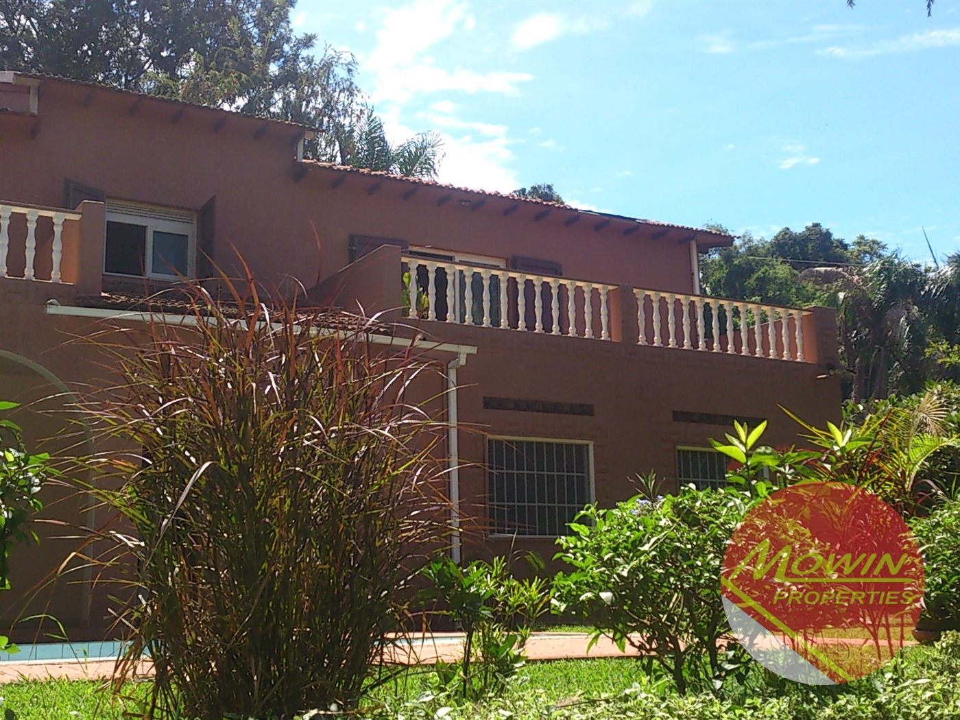 Storeyed house for rent in Mbuya Kampala