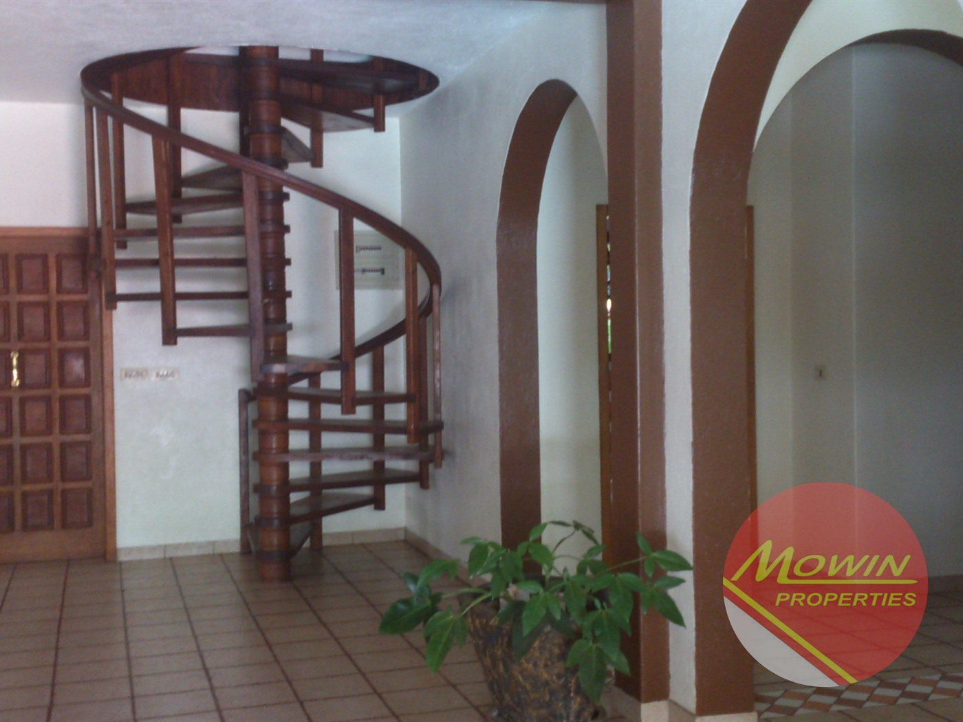 Storeyed house for rent in Mbuya Kampala