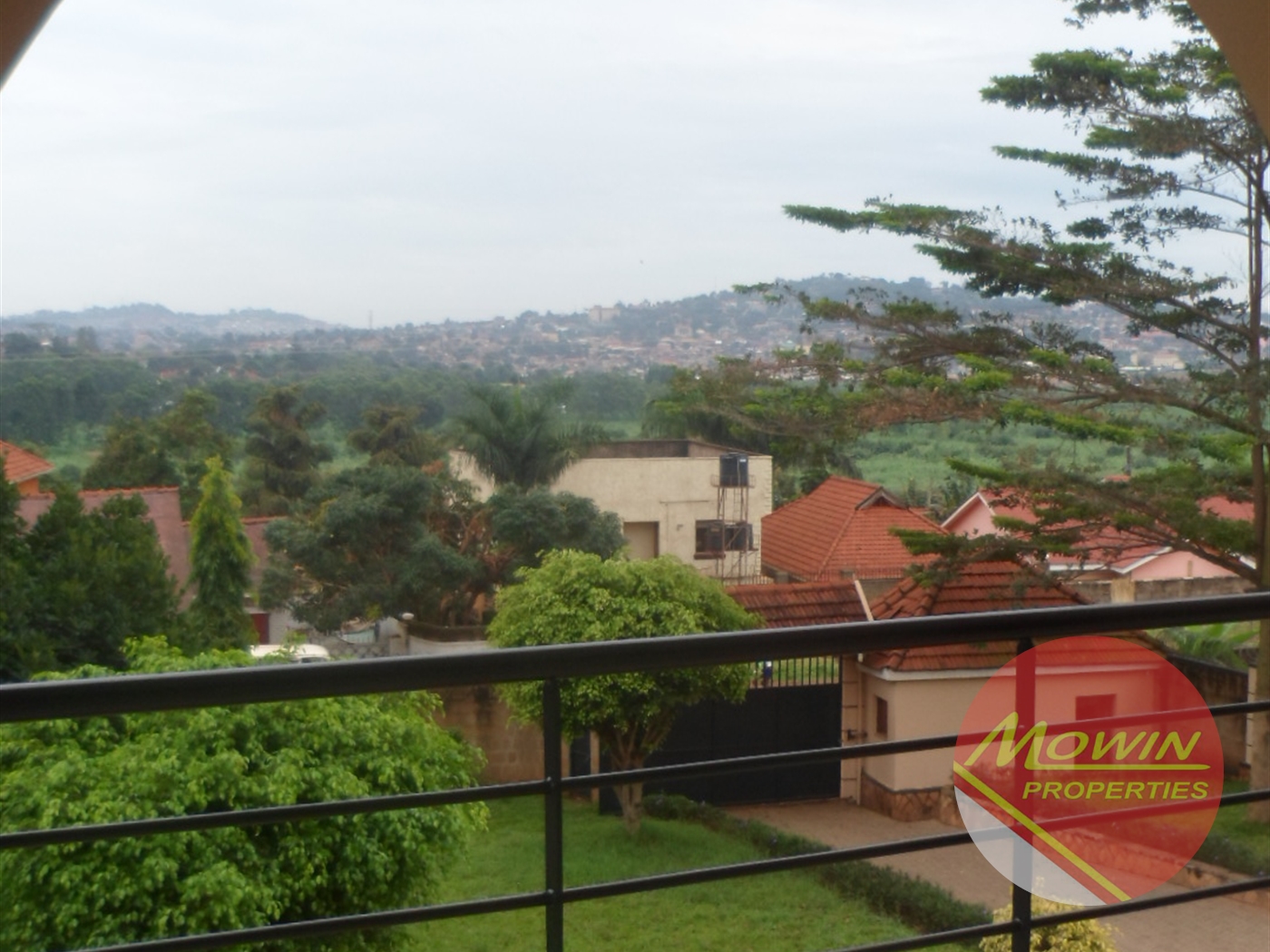 Mansion for rent in Muyenga Kampala