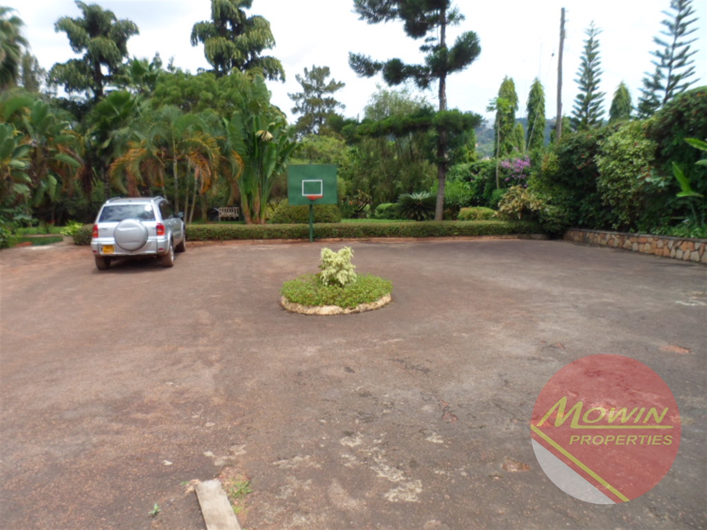 Mansion for rent in Naguru Kampala