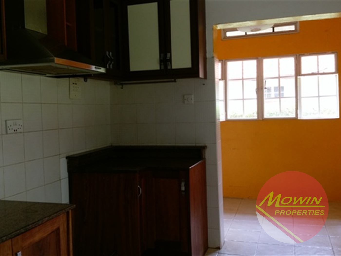 Bungalow for rent in Kololo Kampala