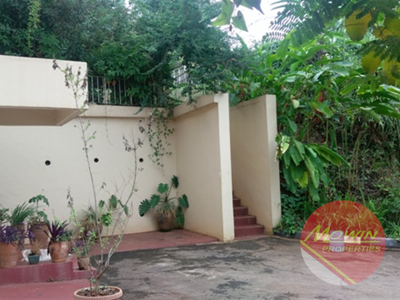 Bungalow for rent in Naguru Kampala