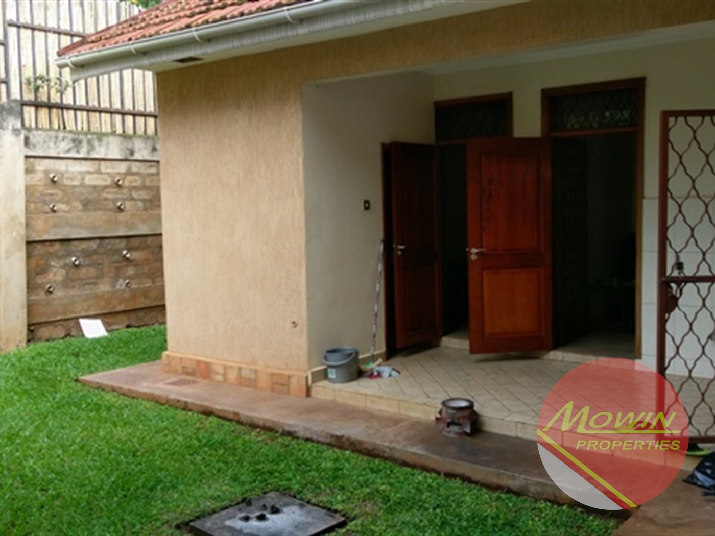 Villa for rent in Lubowa Wakiso