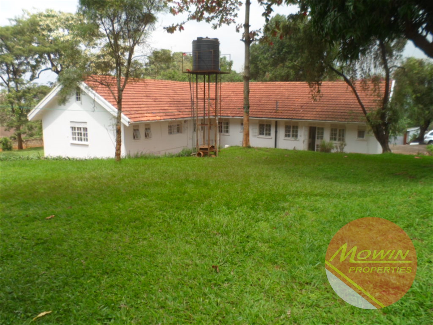 Bungalow for rent in Kololo Kampala