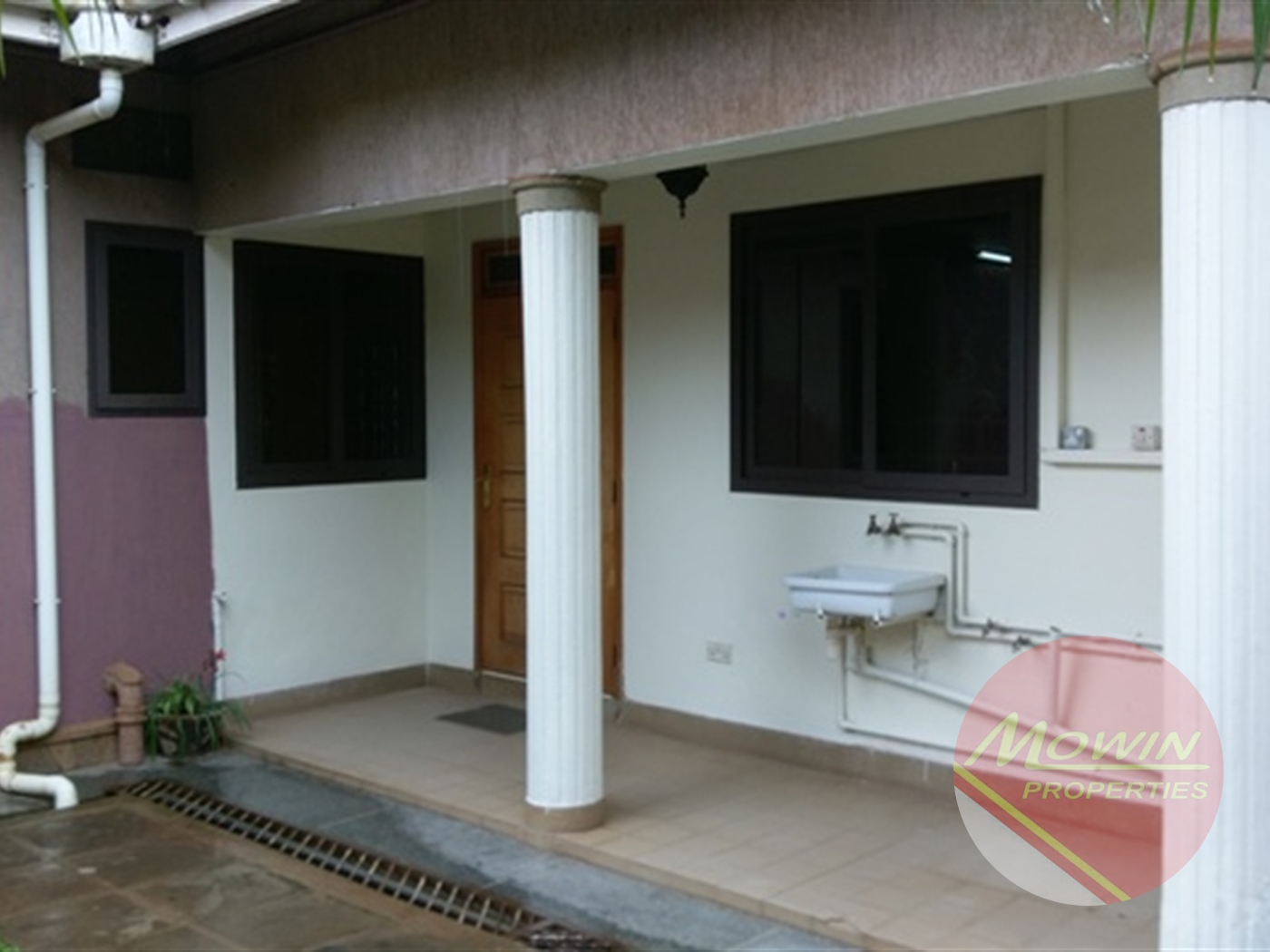 Bungalow for rent in Naguru Kampala