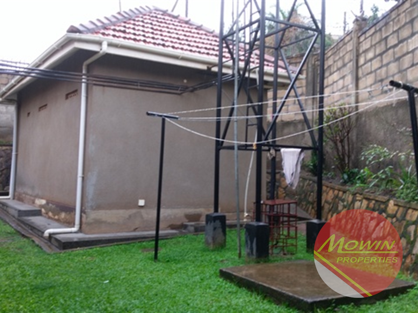 Bungalow for rent in Naguru Kampala