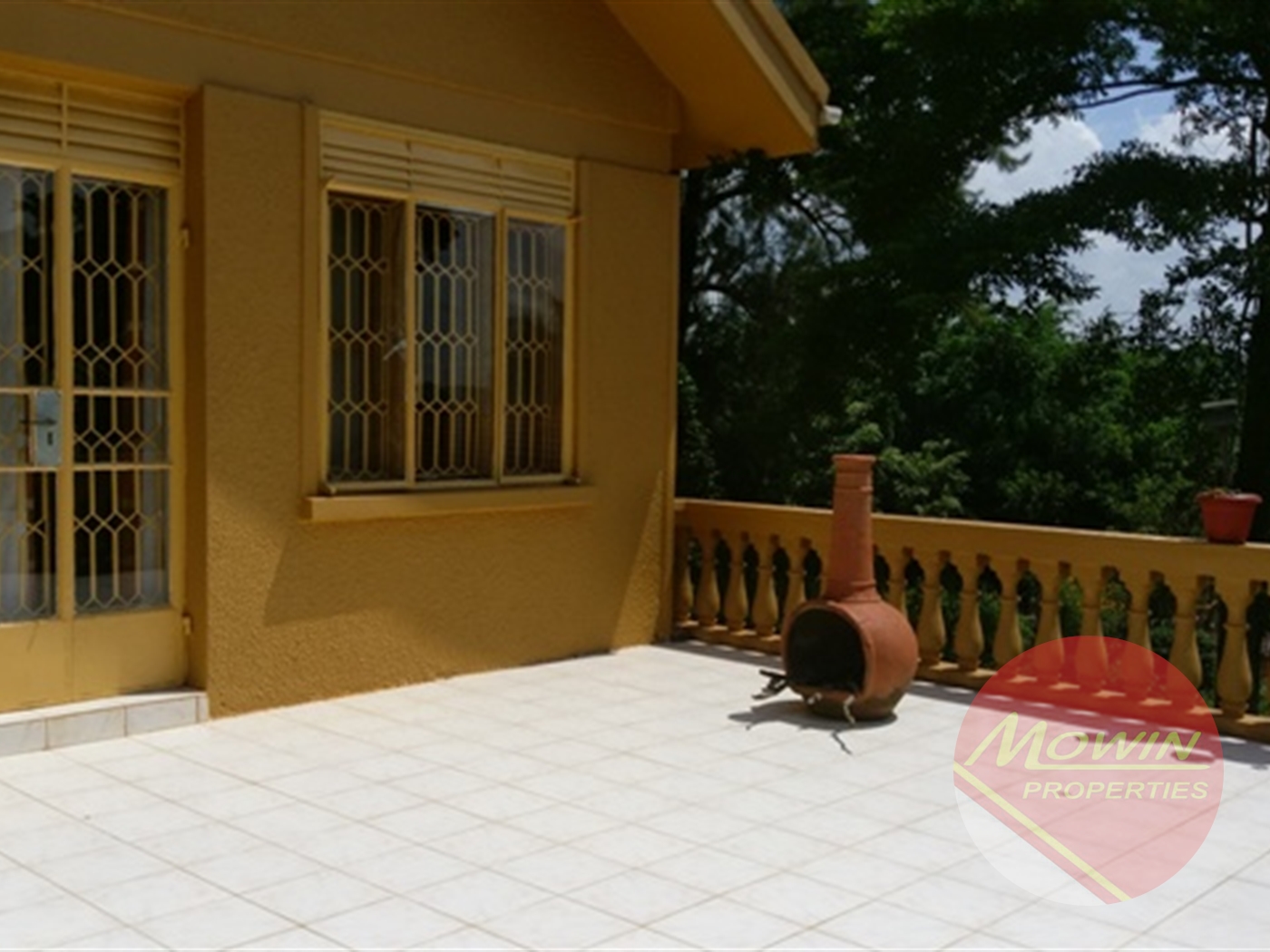 Villa for rent in Kansanga Kampala