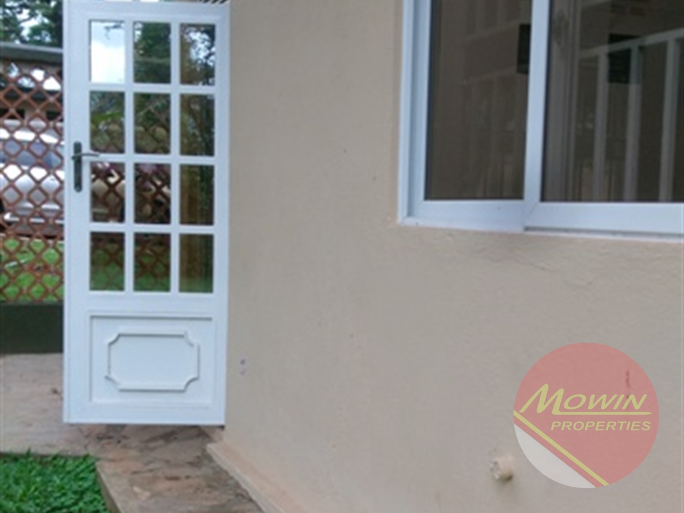 Storeyed house for rent in Kisugu Kampala