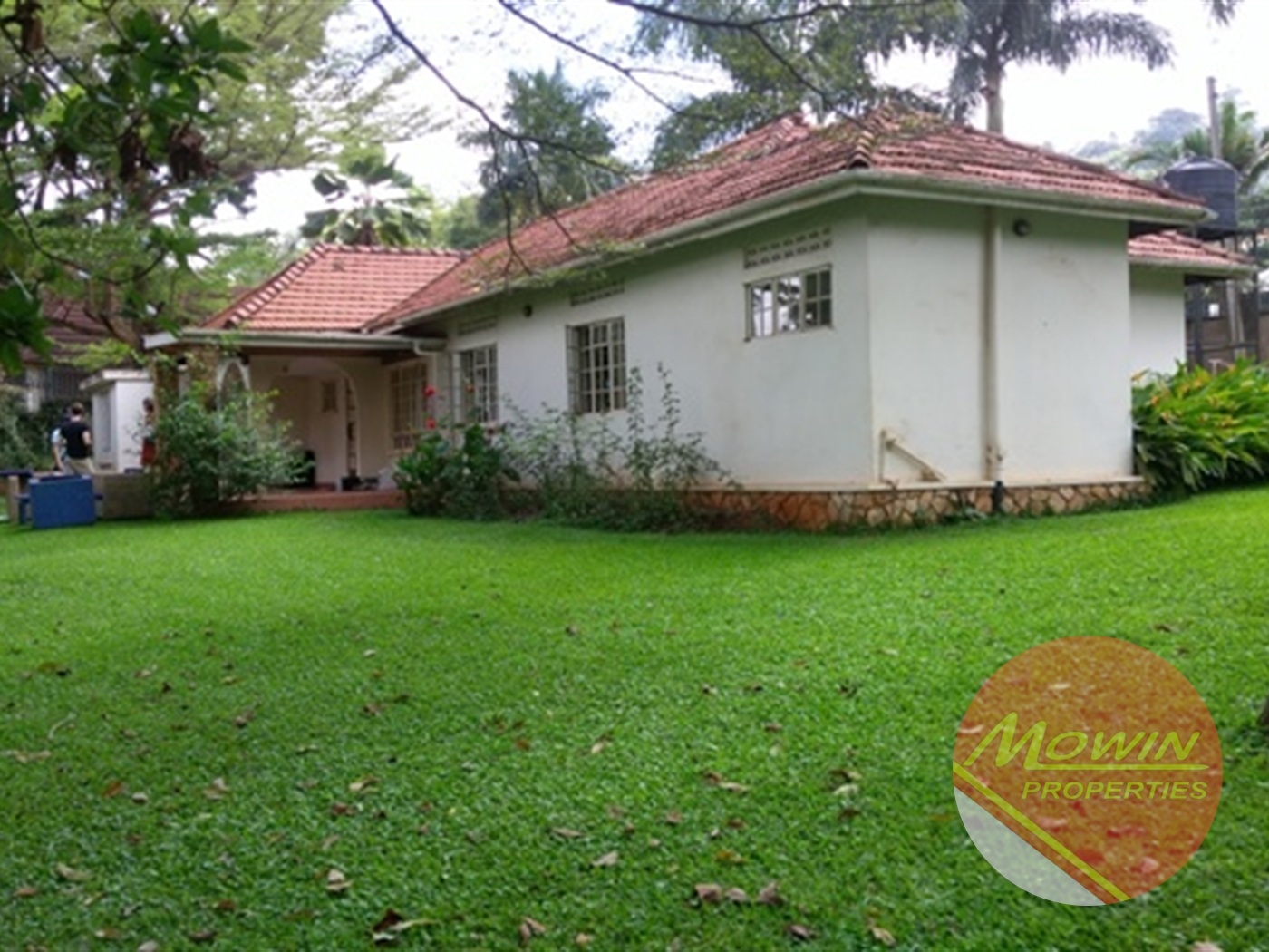 Bungalow for rent in Kololo Kampala