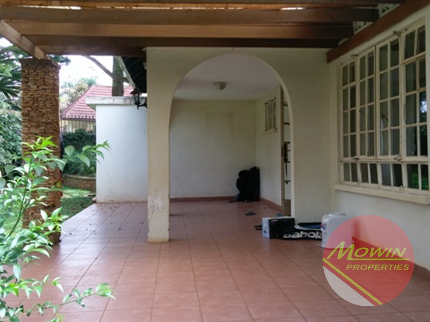 Bungalow for rent in Kololo Kampala