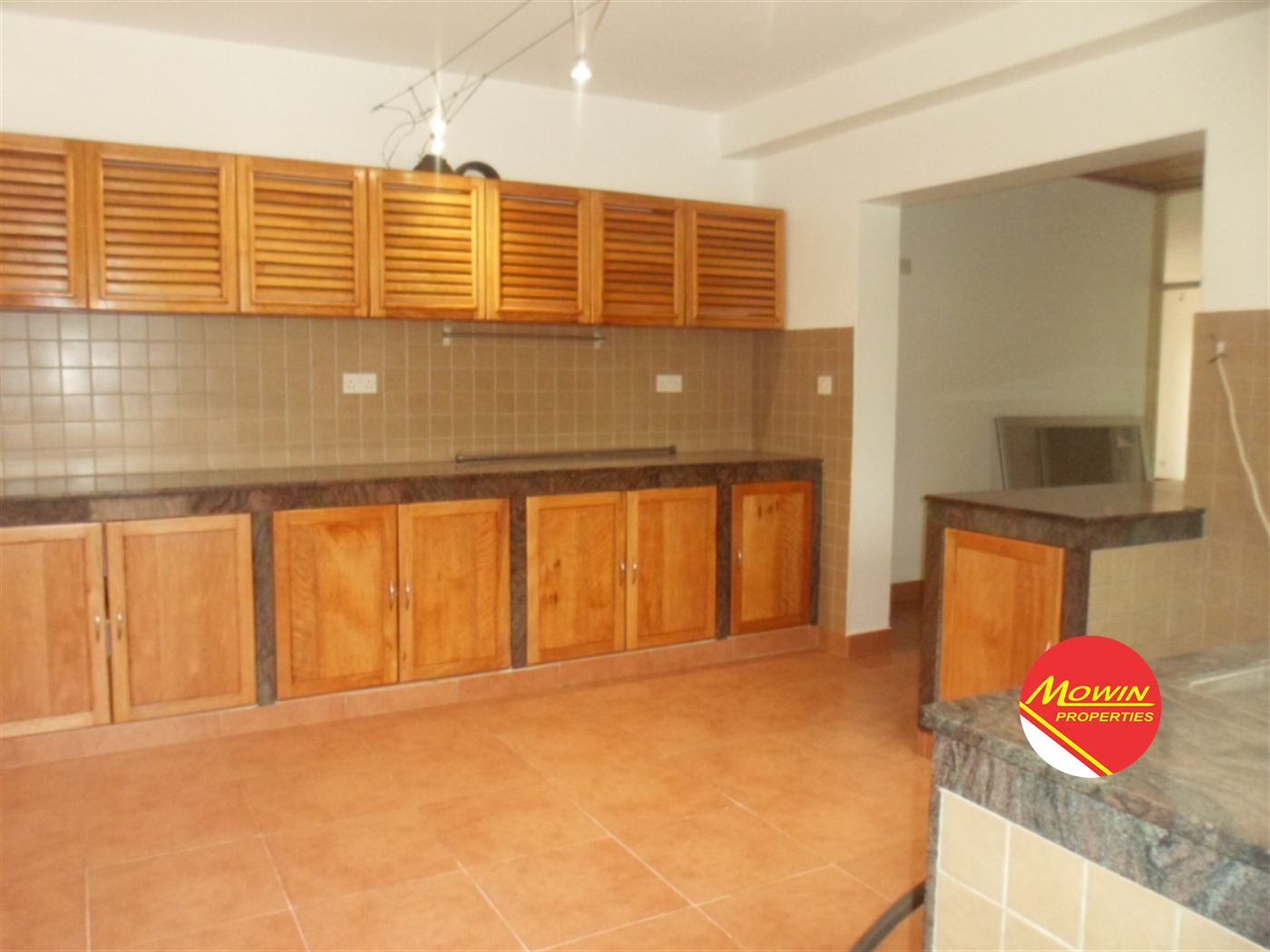 Villa for rent in Portbell Kampala