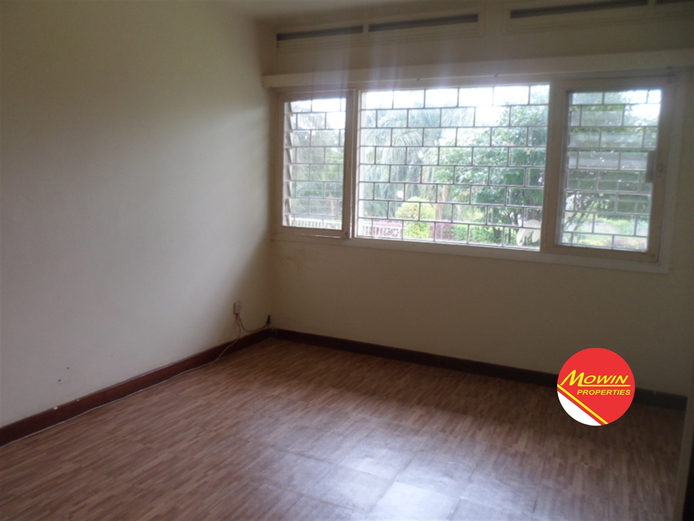 Bungalow for rent in Kololo Kampala