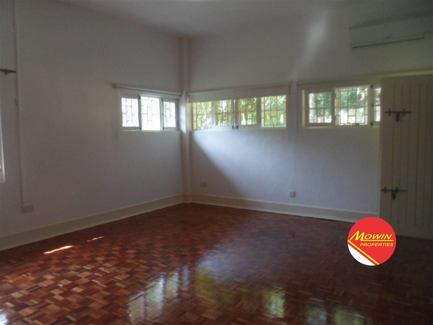 Bungalow for rent in Kololo Kampala