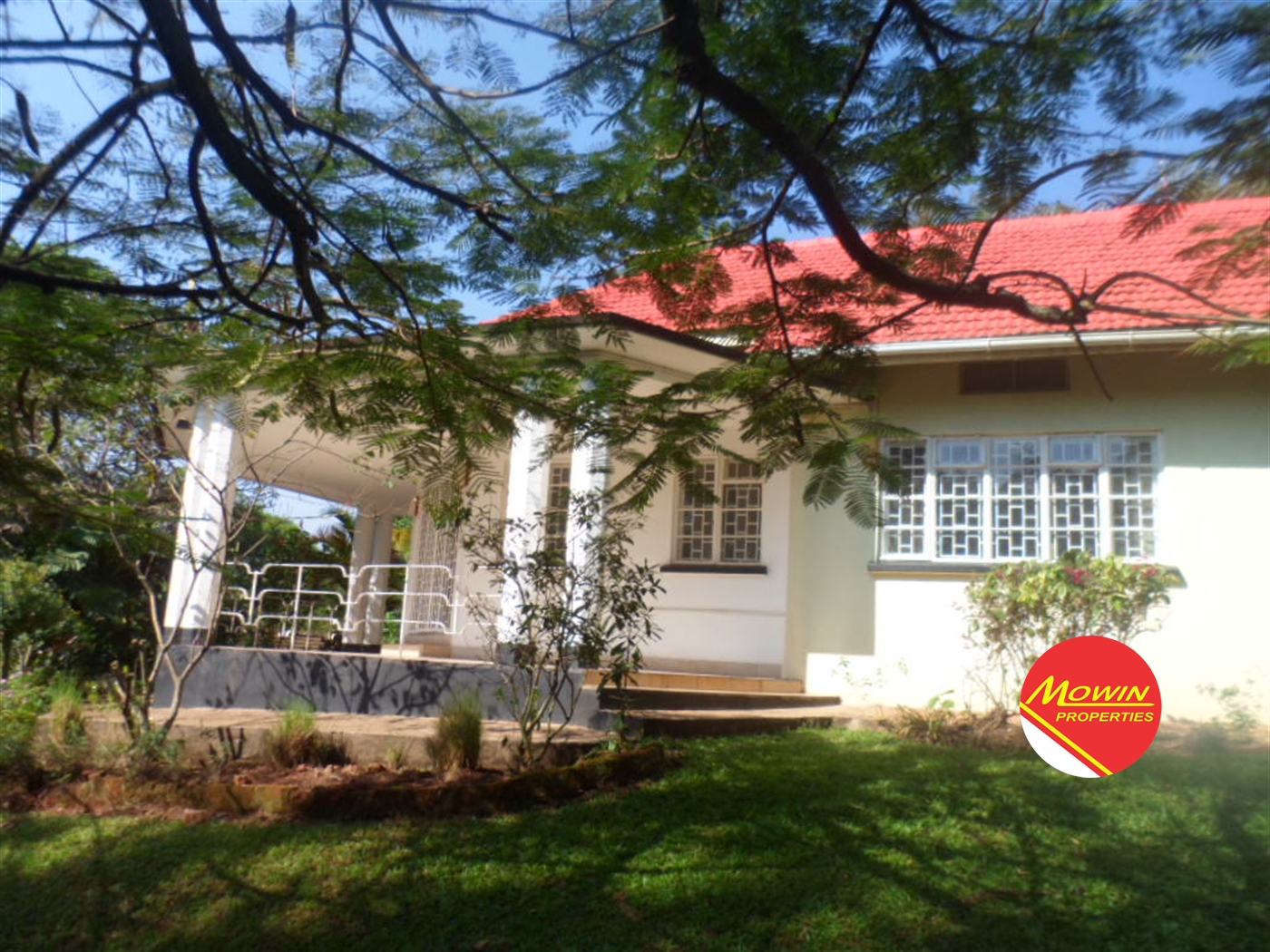 Bungalow for rent in Kololo Kampala