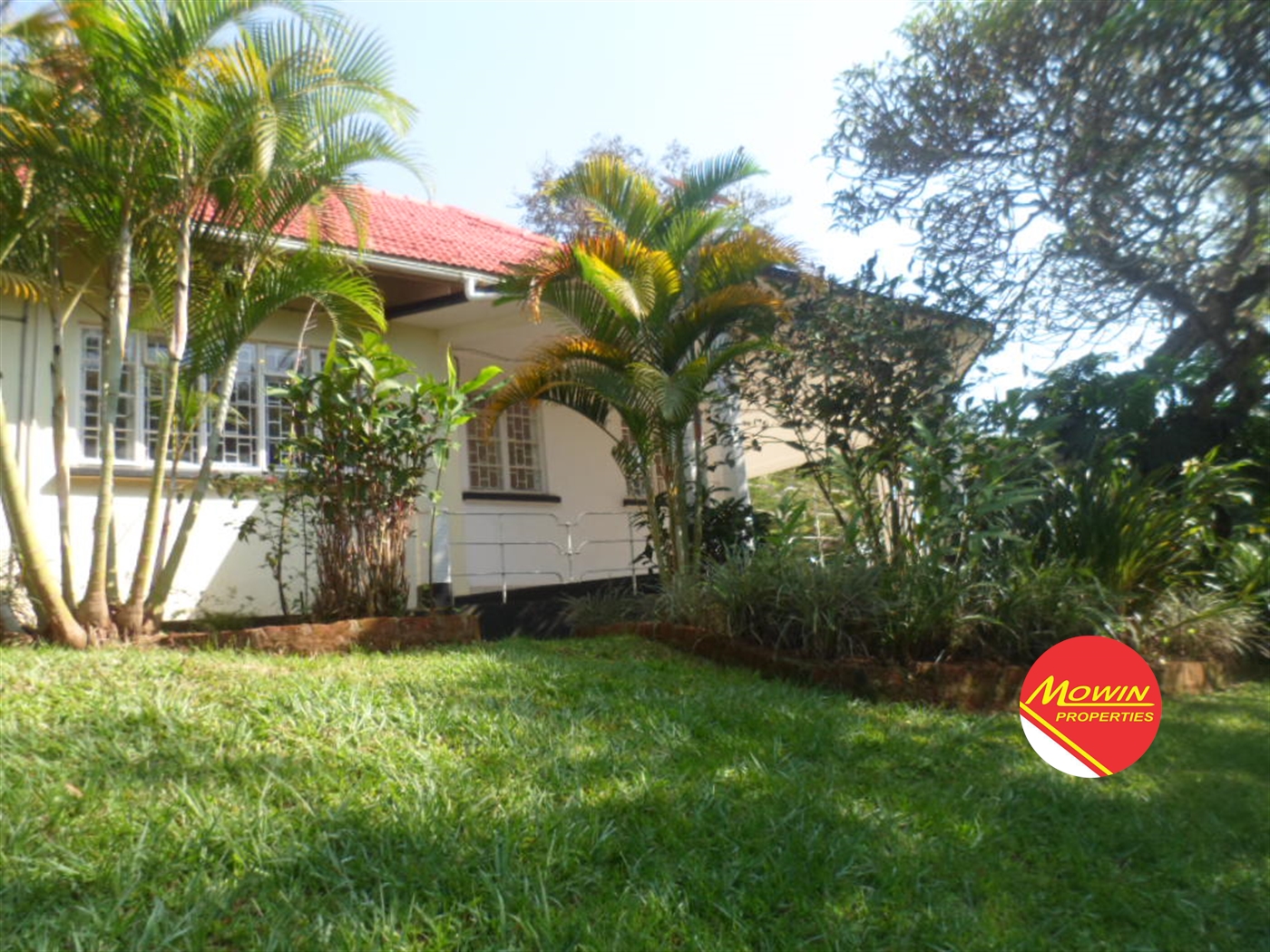 Bungalow for rent in Kololo Kampala