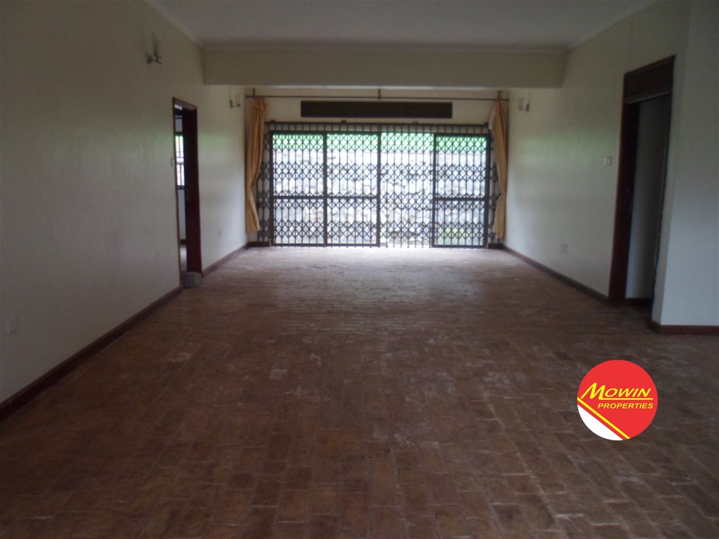 Bungalow for rent in Kololo Kampala