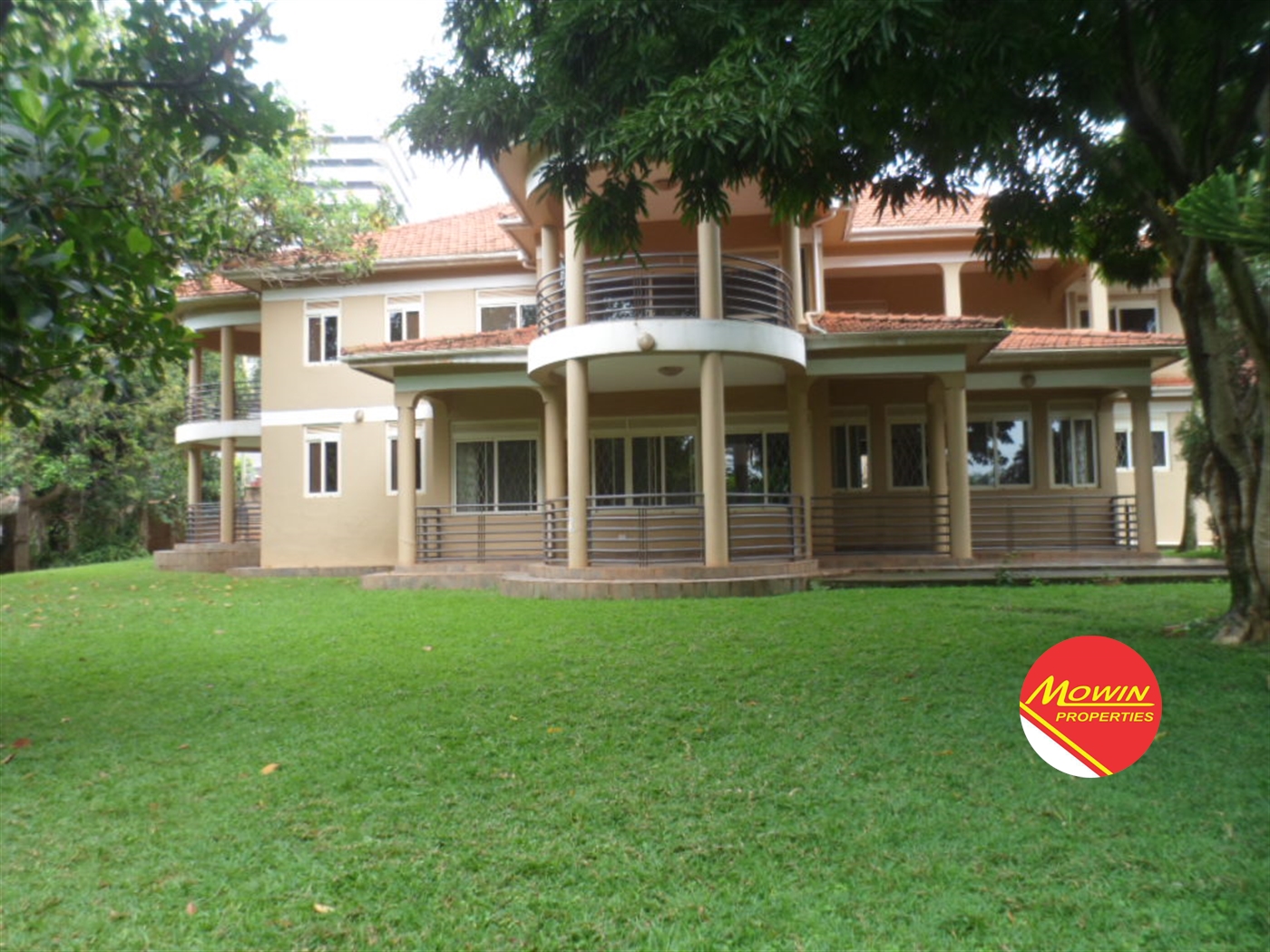 Storeyed house for rent in Naguru Kampala