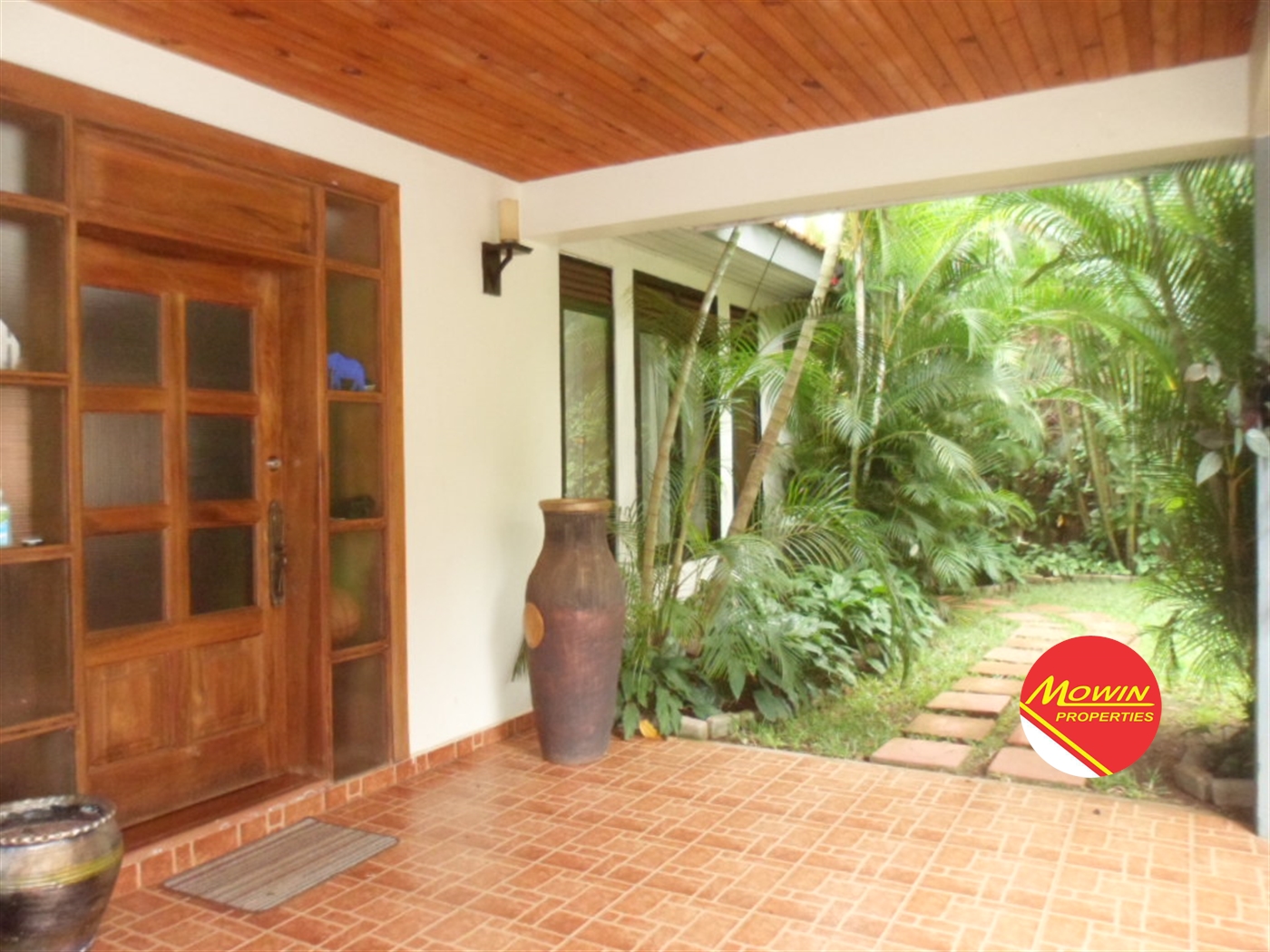 Villa for rent in Kololo Kampala