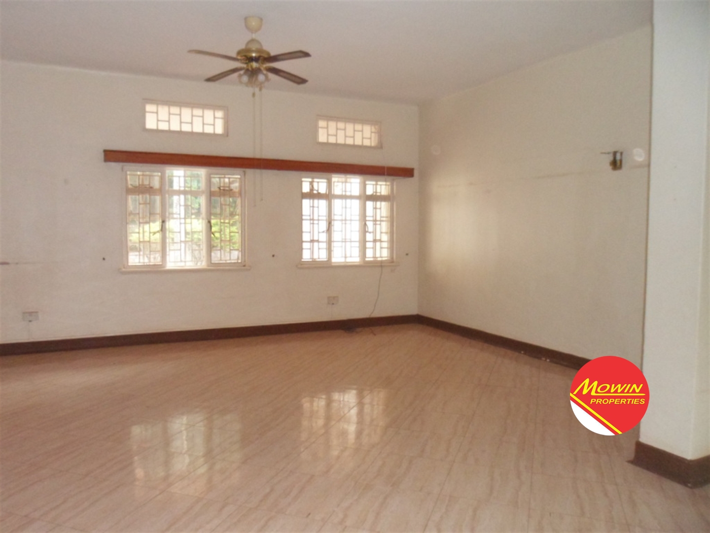 Bungalow for rent in Kololo Kampala