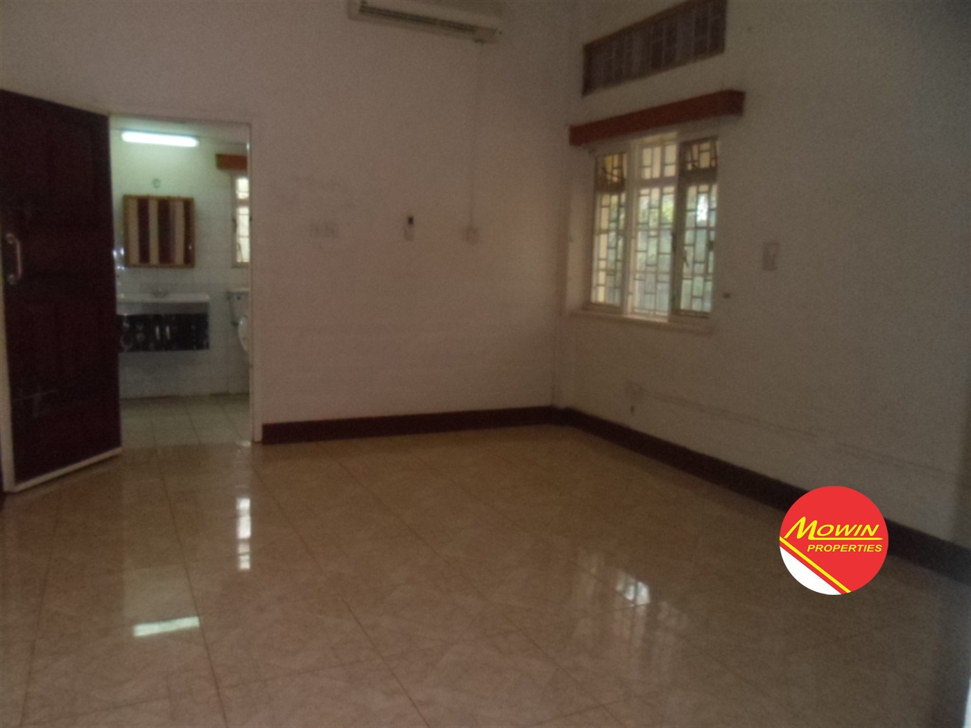 Bungalow for rent in Kololo Kampala