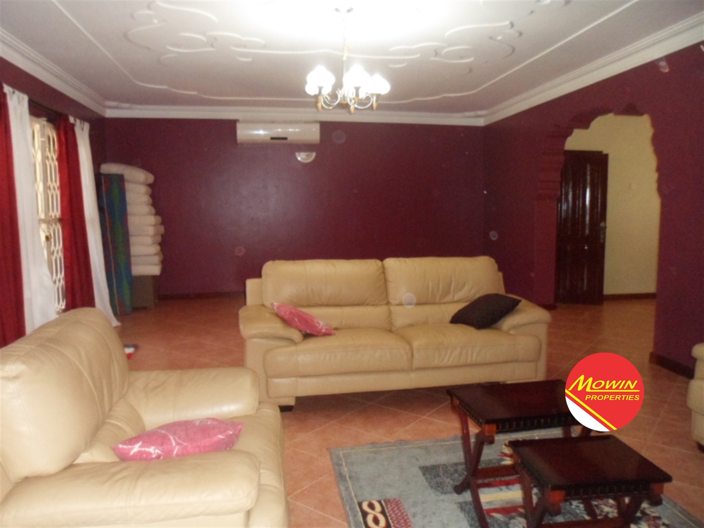 Storeyed house for rent in Kansanga Kampala