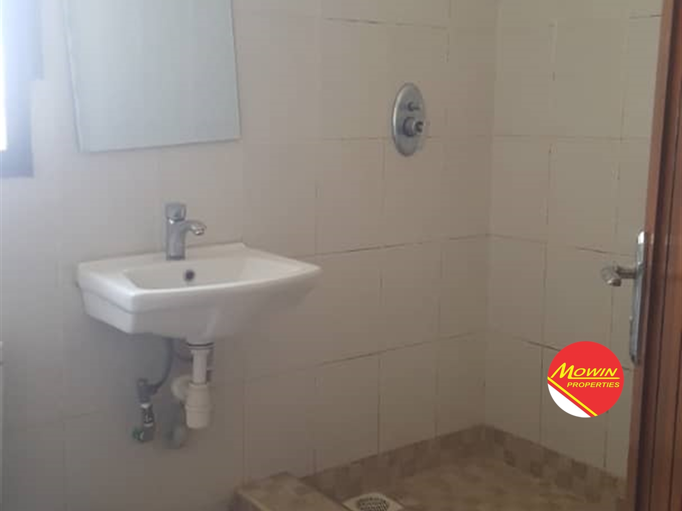 Bungalow for rent in Bukoto Kampala