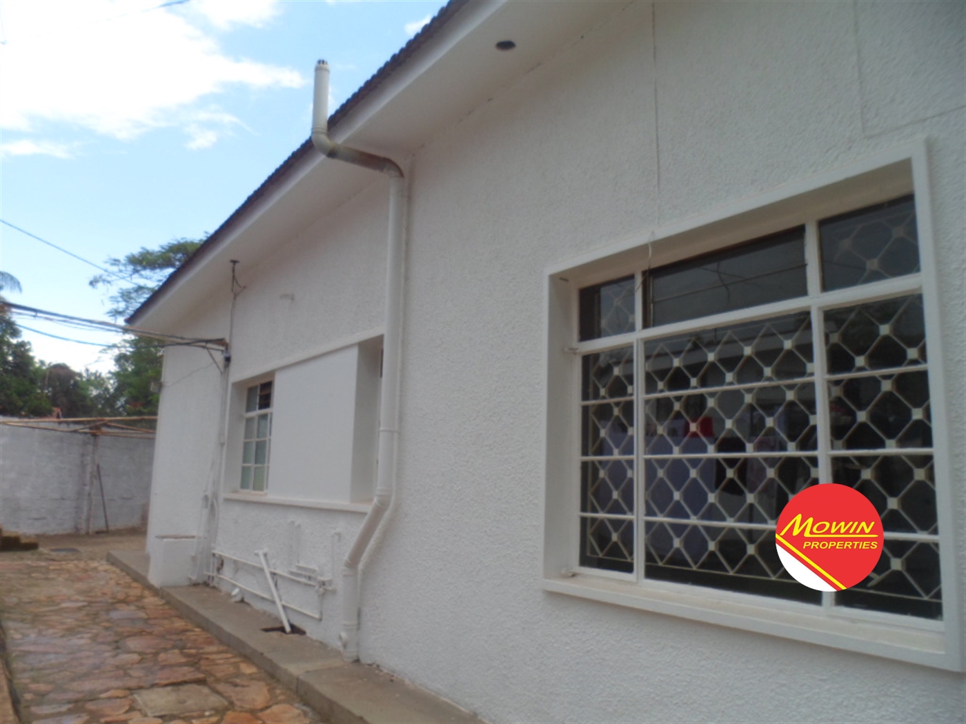 Bungalow for rent in Bukoto Kampala