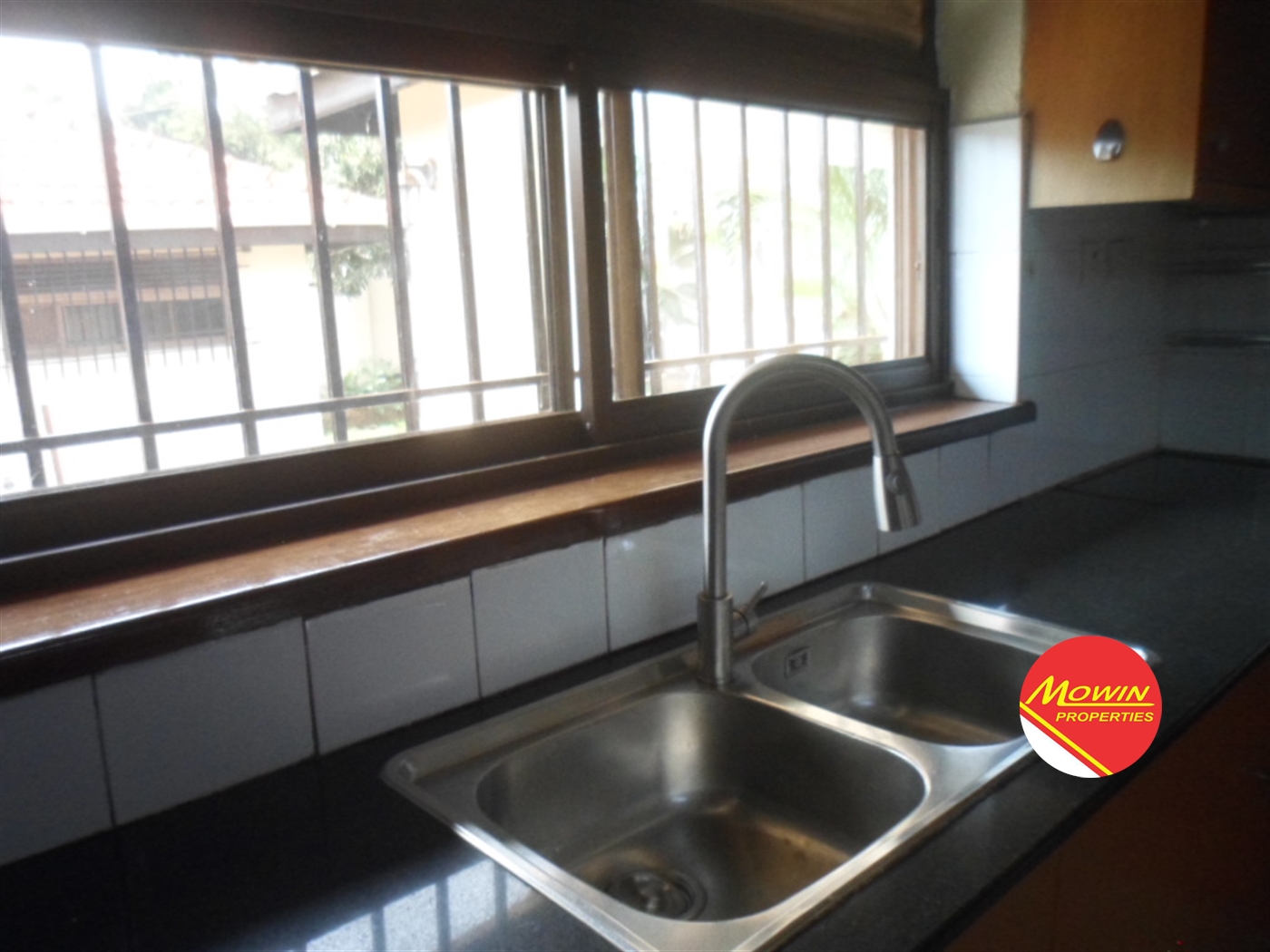 Bungalow for sale in Naguru Kampala