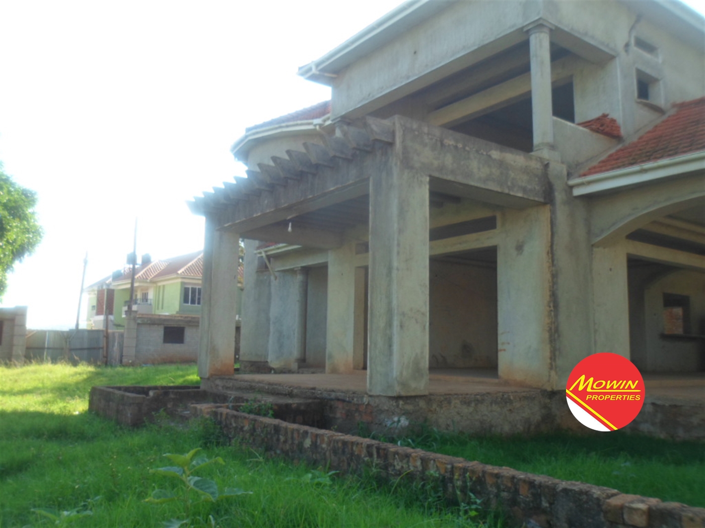 Storeyed house for sale in Munyonyo Kampala