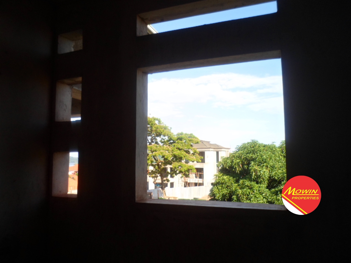 Storeyed house for sale in Munyonyo Kampala