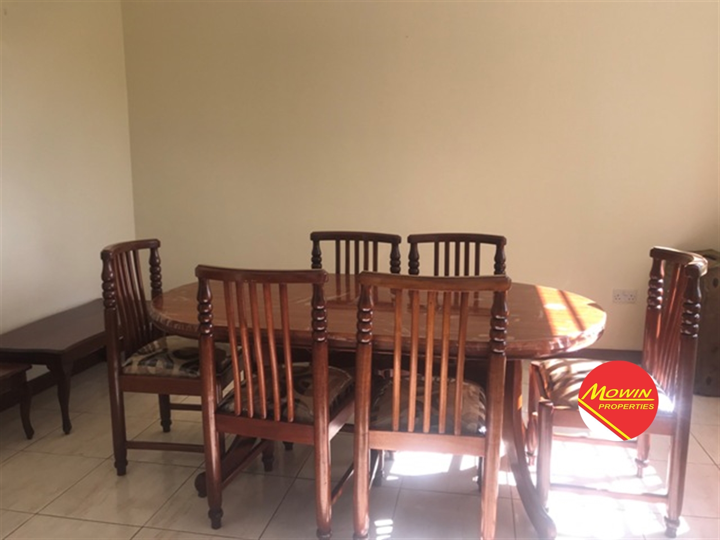 Hotel room for rent in Mutungo Kampala