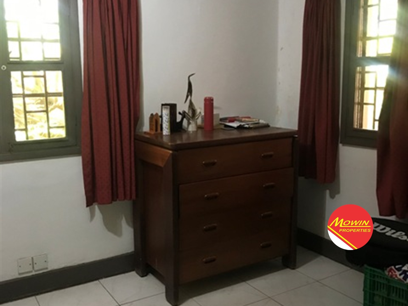 Bungalow for rent in Kololo Kampala