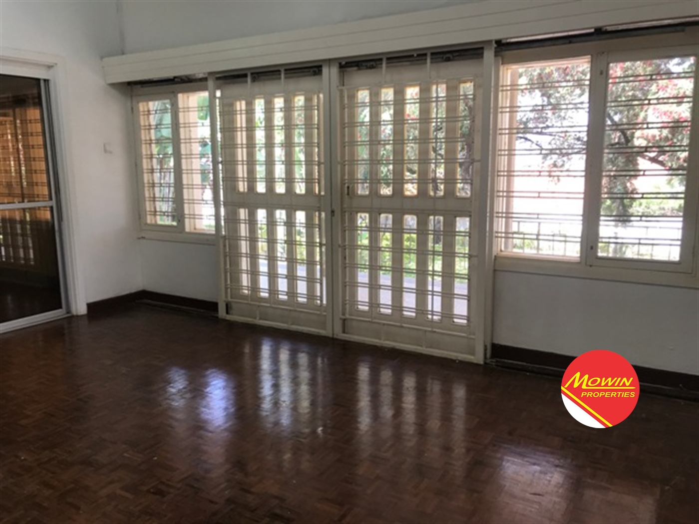 Bungalow for rent in Kansanga Kampala