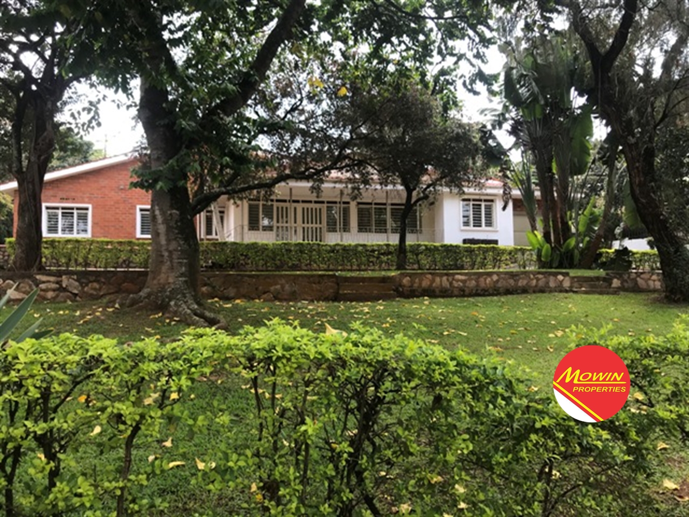 Bungalow for rent in Kansanga Kampala