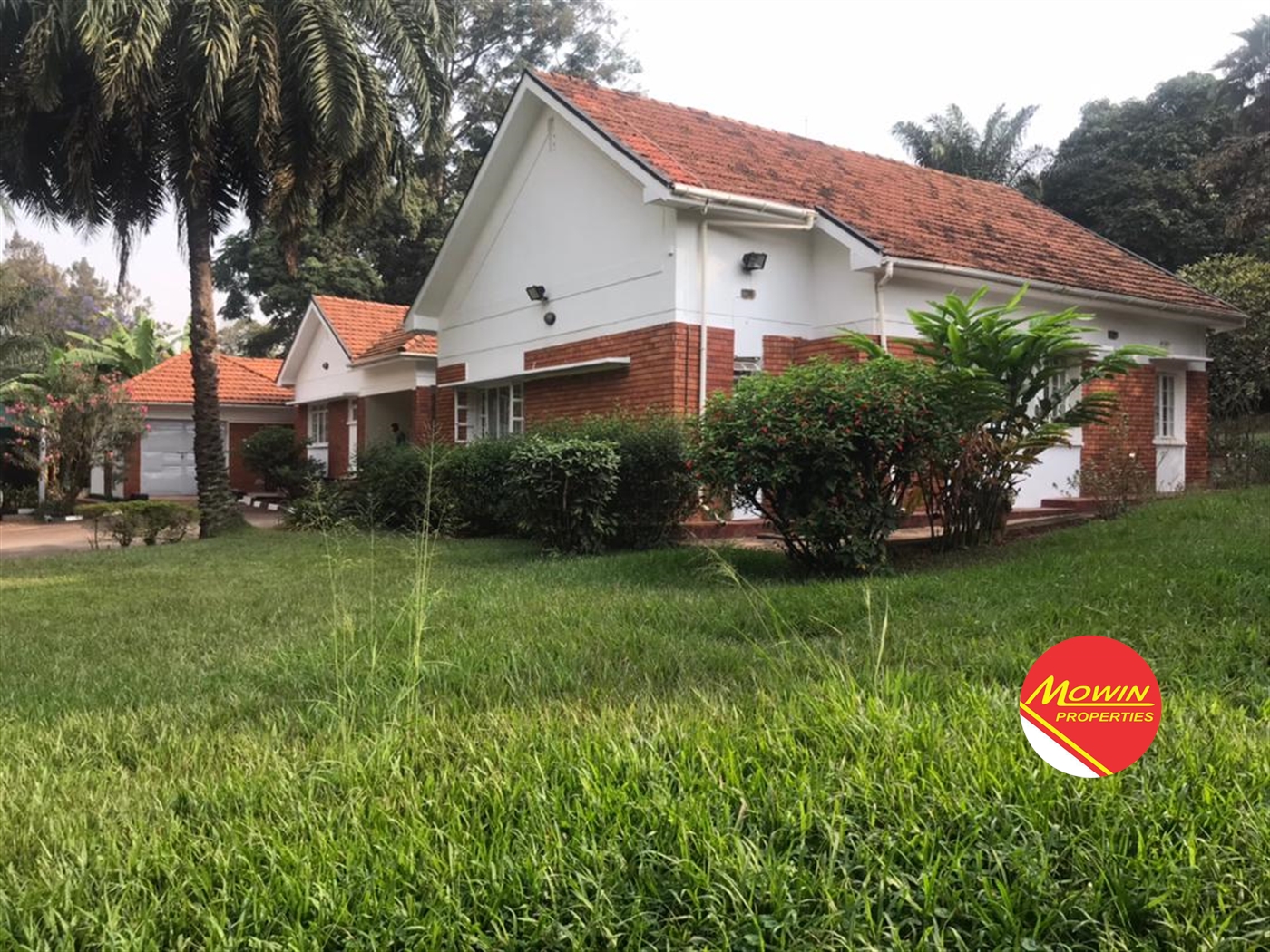 Bungalow for rent in Kololo Kampala