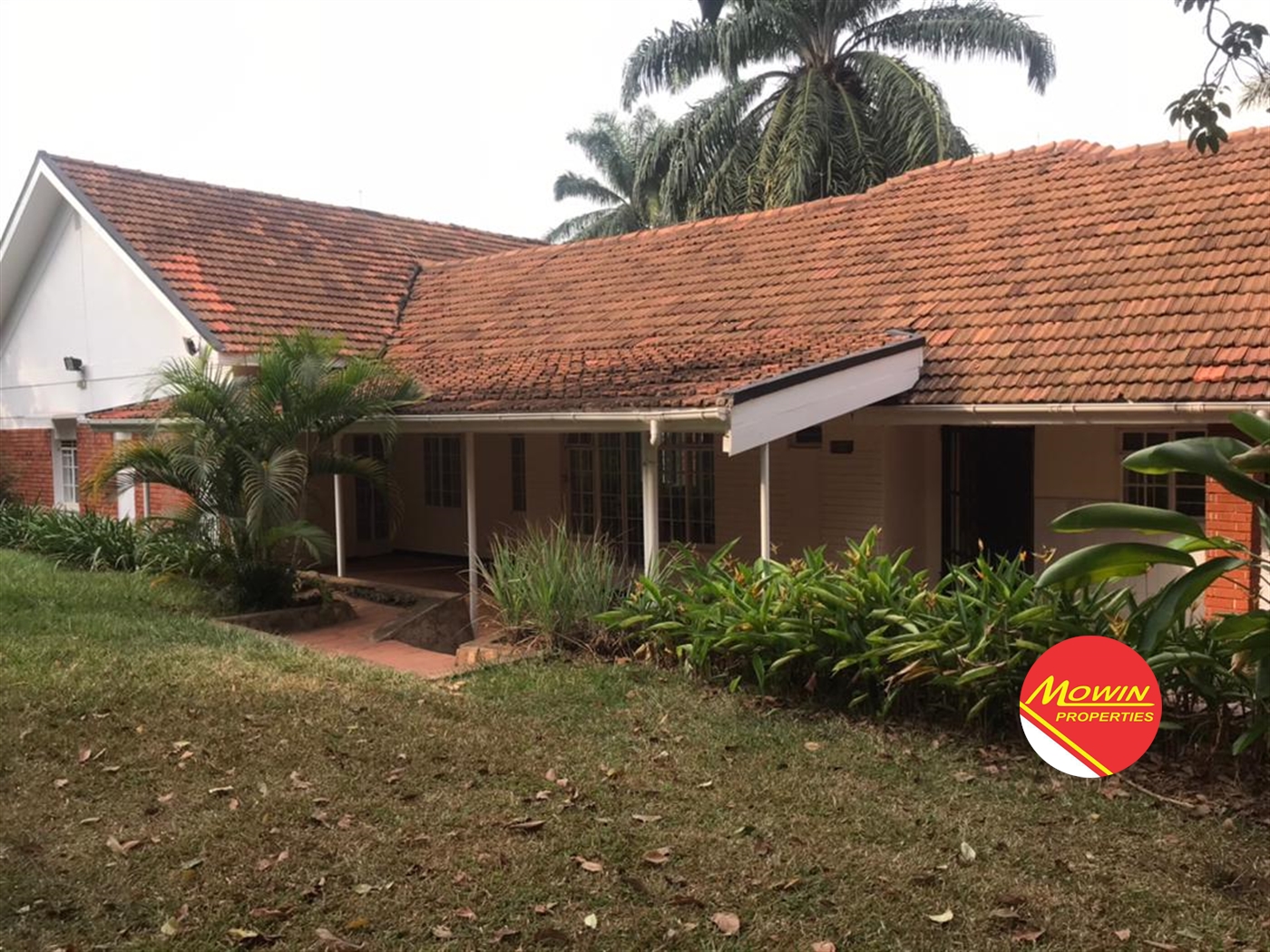 Bungalow for rent in Kololo Kampala