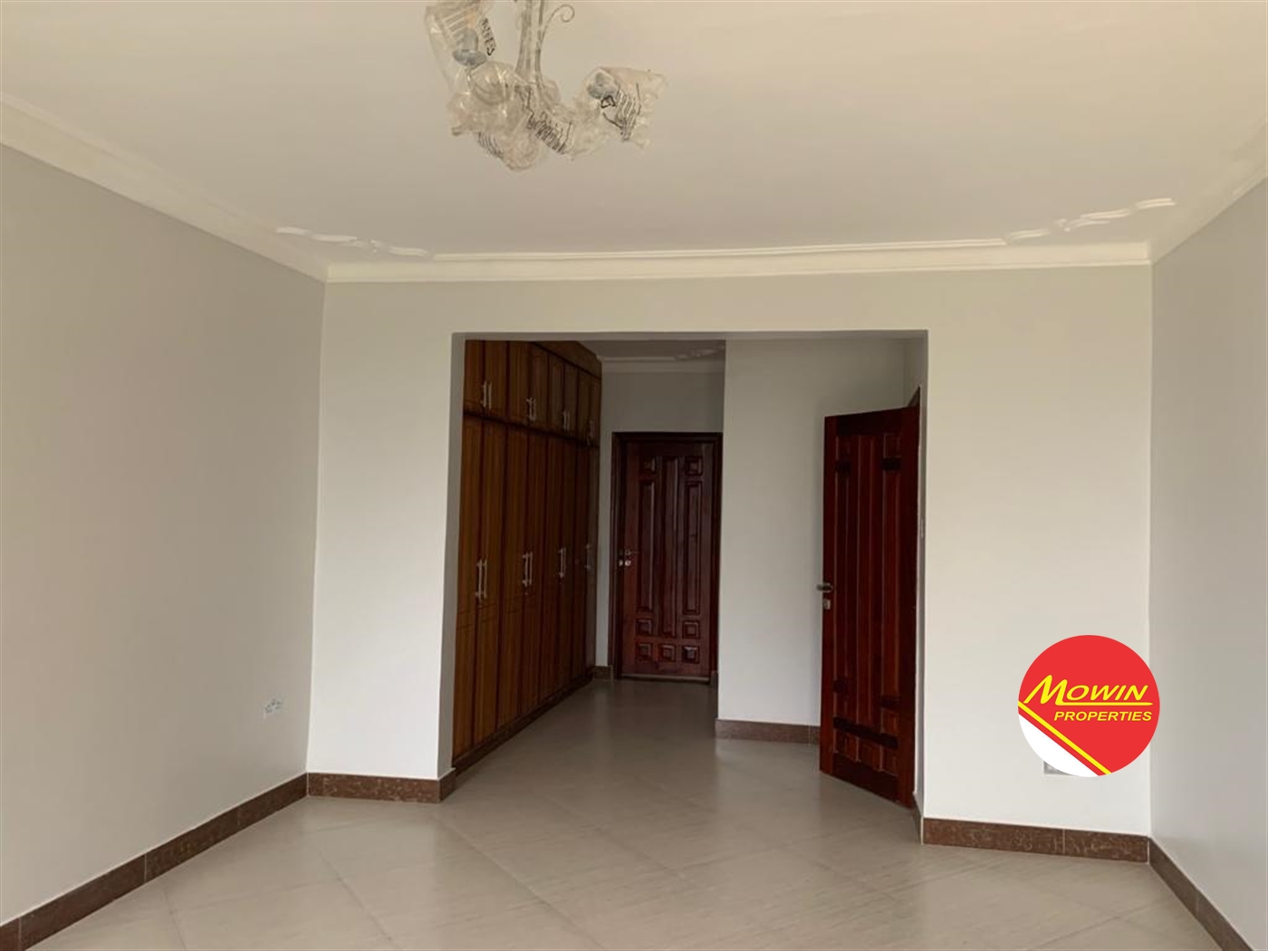 Storeyed house for rent in Kololo Kampala