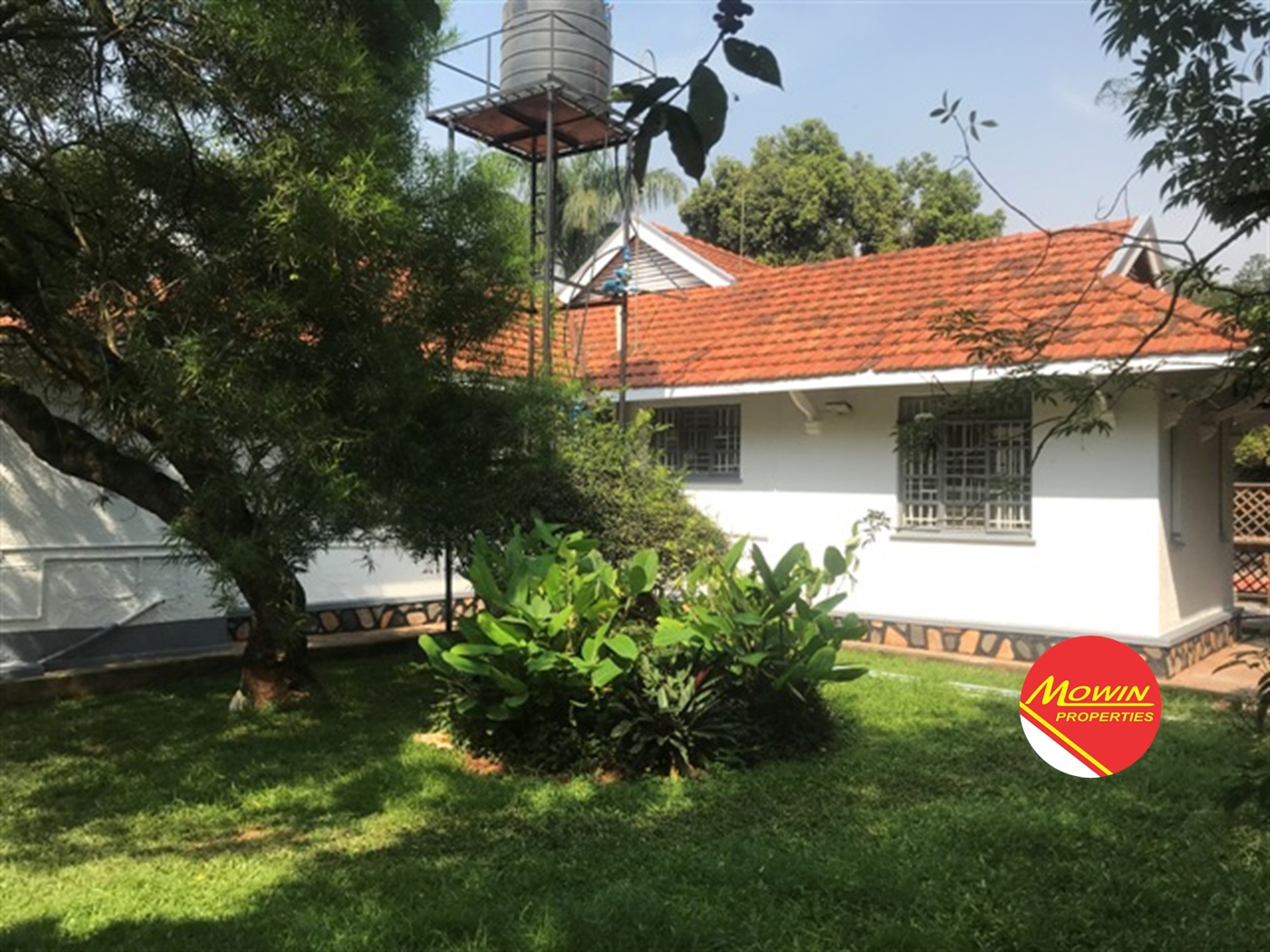 Bungalow for rent in Kololo Kampala