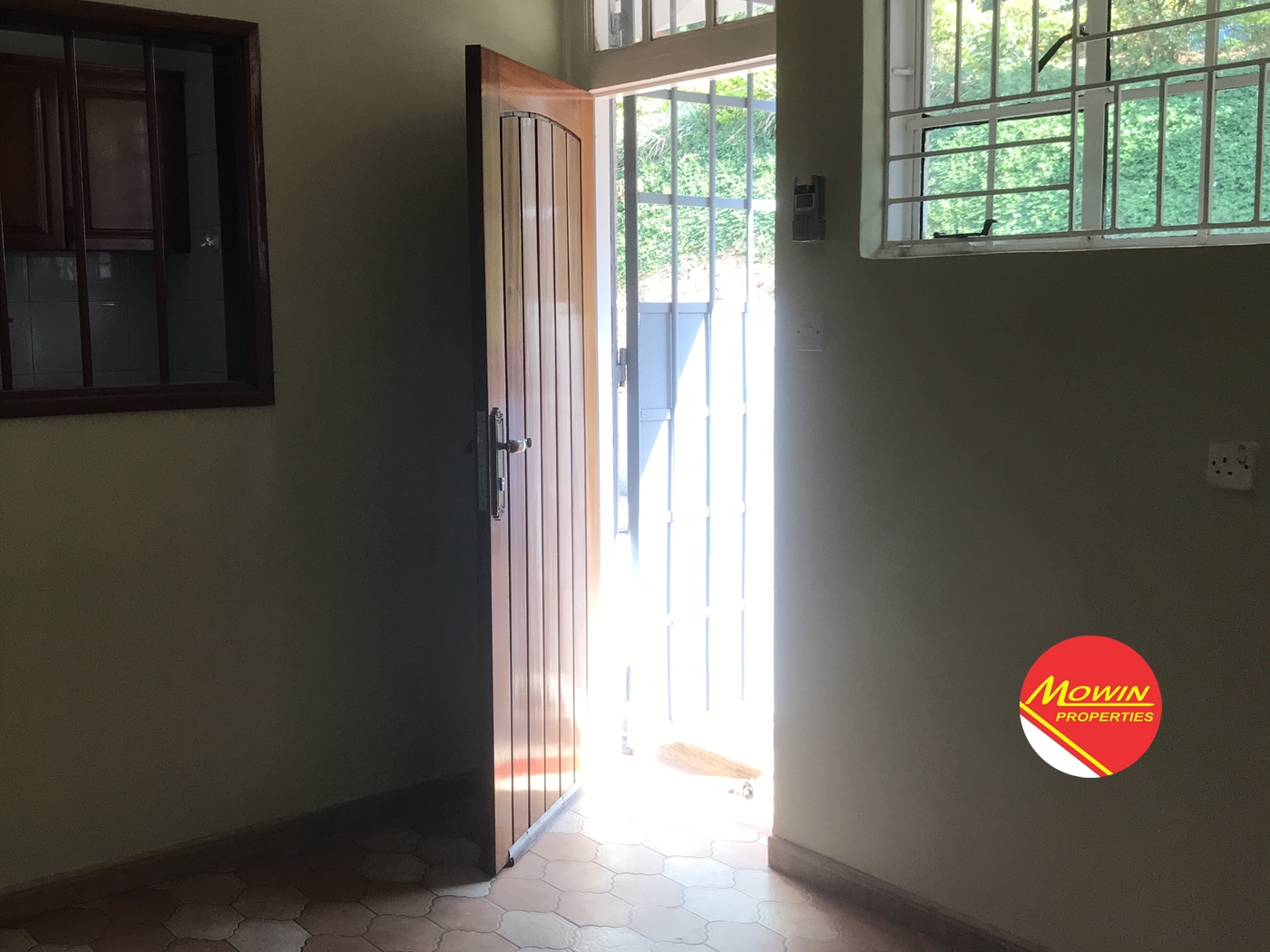 Bungalow for rent in Kololo Kampala