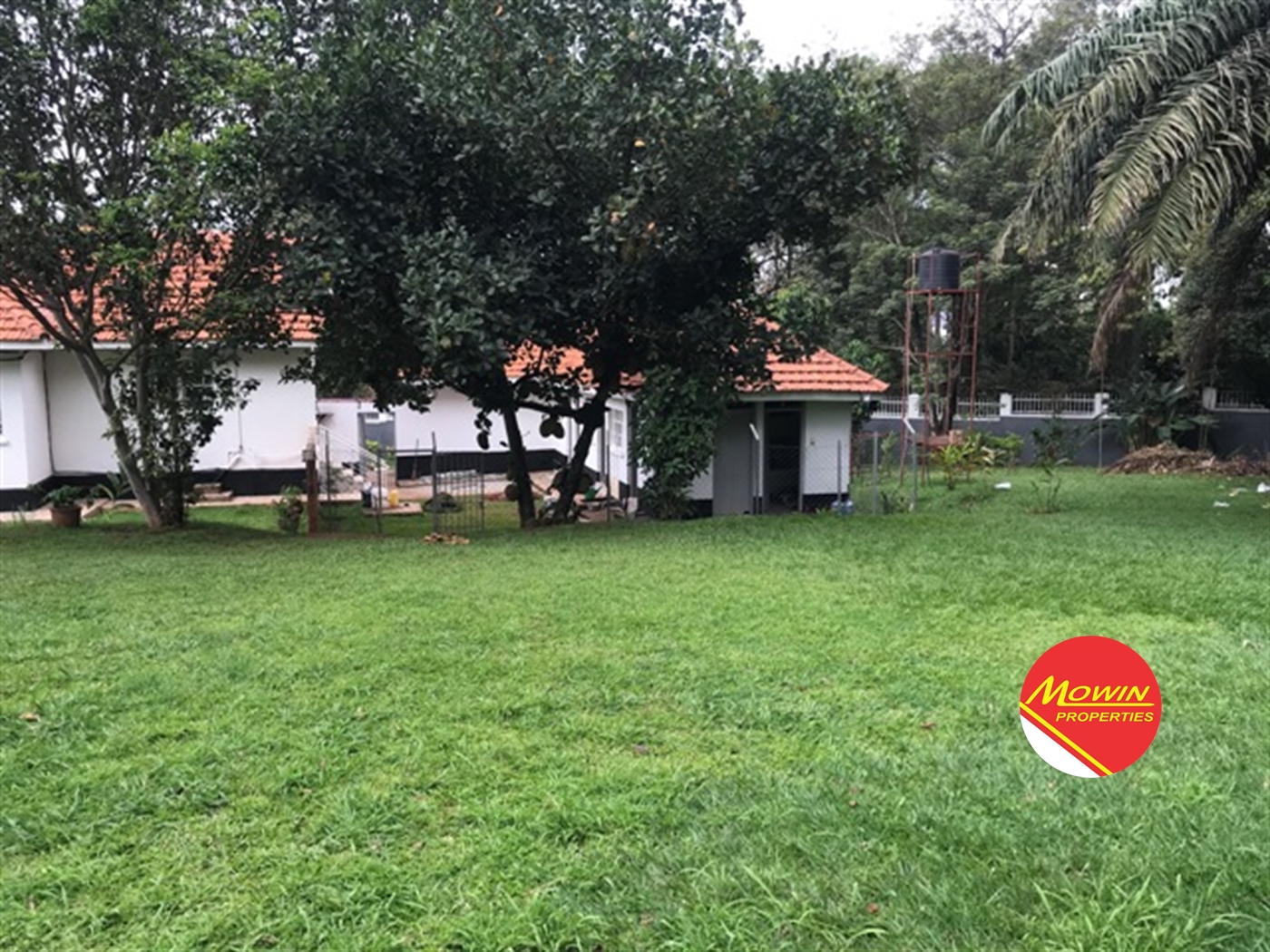 Bungalow for rent in Kololo Kampala