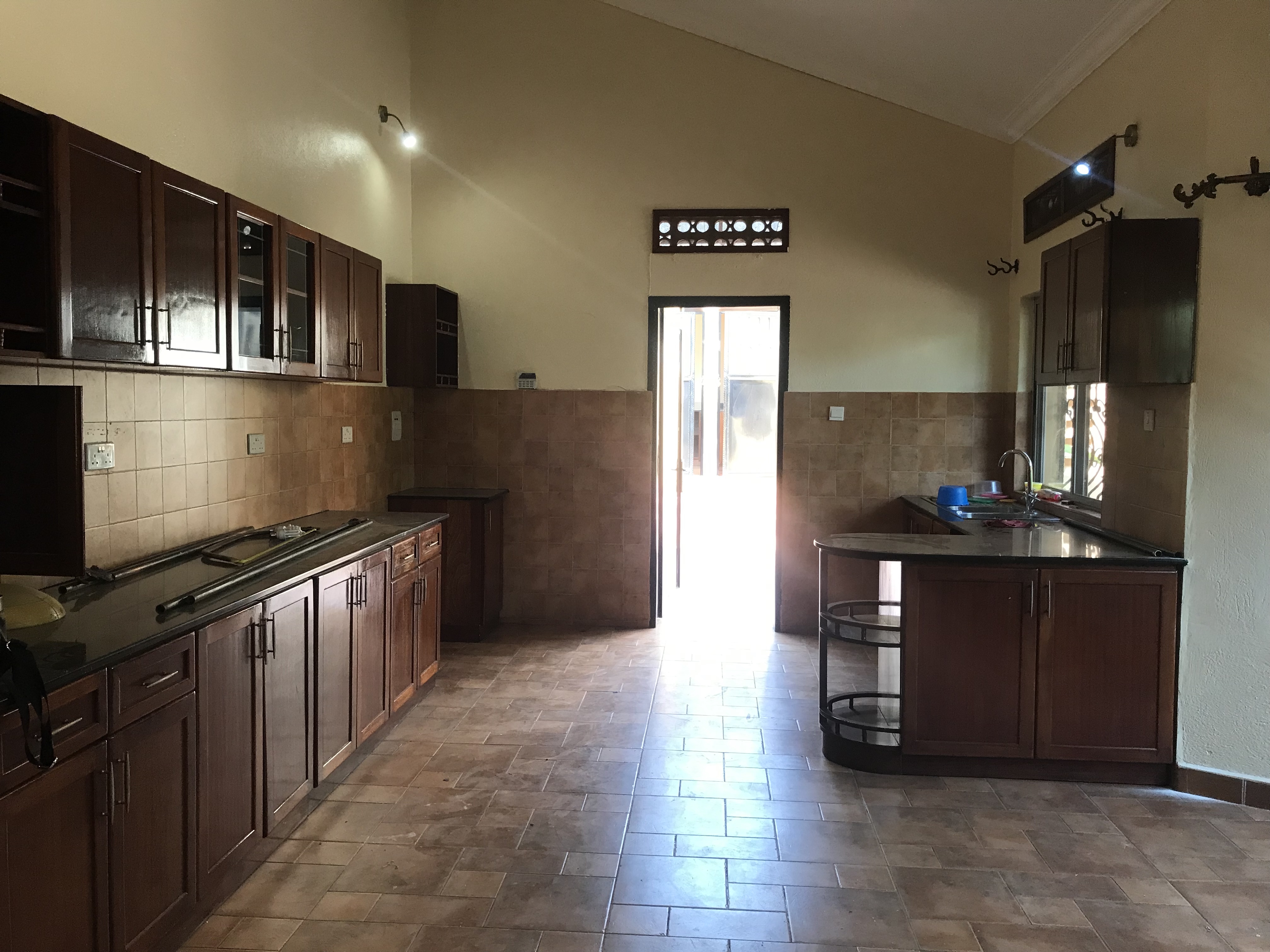 Storeyed house for rent in Naguru Kampala